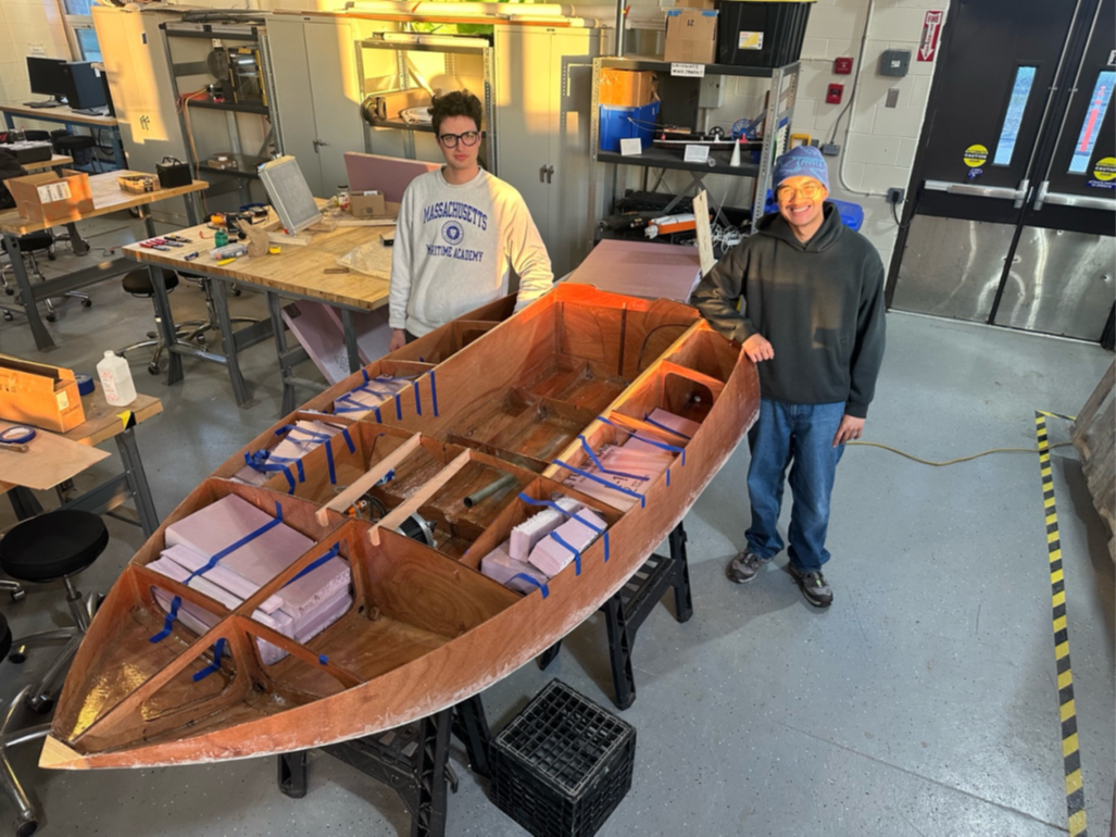 ESE | Students Compete to Design, Build and Test an Unmanned, Remote-controlled Electric-powered Watercraft